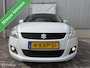 Suzuki Swift 1.2 Bandit EASSS 2013 / Climate / Cruisecontrol / Keyless / Stoelverwarming / Wit metallic NAP