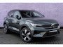 Volvo EX40 Single Motor Extended Range Ultra 82 kWh | Trekhaak | 21 Inch Velgen | Schuif -/ Kanteldak | Adaptieve Cruise Control | Tailored Wool Blend | Getint Glas | Stoel + Stuurverwarming | Harman Kardon Audio |