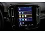 Volvo EX40 Single Motor Extended Range Ultra 82 kWh | Trekhaak | 21 Inch Velgen | Schuif -/ Kanteldak | Adaptieve Cruise Control | Tailored Wool Blend | Getint Glas | Stoel + Stuurverwarming | Harman Kardon Audio |
