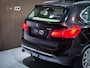BMW 2-Serie Active Tourer 218i Luxury |Pano|HUD|Leder|Sfeer|LED|Xenon|Stoelverwarming