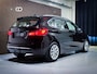 BMW 2-Serie Active Tourer 218i Luxury |Pano|HUD|Leder|Sfeer|LED|Xenon|Stoelverwarming