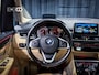 BMW 2-Serie Active Tourer 218i Luxury |Pano|HUD|Leder|Sfeer|LED|Xenon|Stoelverwarming