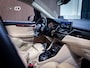 BMW 2-Serie Active Tourer 218i Luxury |Pano|HUD|Leder|Sfeer|LED|Xenon|Stoelverwarming