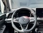 Volkswagen Golf 8.5 1.5 eTSI R-Line (2600 KM!) PANO | HUD | IQ LED