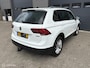Volkswagen Tiguan 2.0 TSI 4Motion Highline / DAKSCHADE