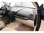 Volkswagen Beetle New Cabriolet 2.0 met electrische kap en airco