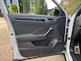 Volkswagen T-Roc 1.5 TSI DSG Sport|BlackStyle|Pano|White-Silver Met