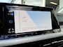 Volkswagen Golf Variant 1.0 eTSI Life / AUTOMAAT/ PANO/ TREKHAAK/ ACC/ PARK.SENSOREN V+A/ APP-CONNECT/ STUUR+STOELVERWARM./ DODEHOEK/ KEYLESS/ DIGITAL DASH/ NAVI/ DAB/ CLIMA/ 16'' LMV