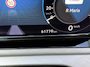 Volkswagen Golf Variant 1.0 eTSI Life / AUTOMAAT/ PANO/ TREKHAAK/ ACC/ PARK.SENSOREN V+A/ APP-CONNECT/ STUUR+STOELVERWARM./ DODEHOEK/ KEYLESS/ DIGITAL DASH/ NAVI/ DAB/ CLIMA/ 16'' LMV