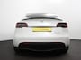 Tesla Model Y Performance Long Range AWD 75 kWh Climate control Adaptieve cruise control Achteruitrijcamera Panoramadak Keyless Stuurverwarming Stoelverwarming LED Navigatie Parkeersensoren Trekhaak