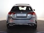 Mercedes-Benz A-klasse 250e Business Solution AMG | Panoramaschuifdak | Premium Plus | Head-up display | Dodehoekassistent |