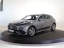 Mercedes-Benz A-klasse 250e Business Solution AMG | Panoramaschuifdak | Premium Plus | Head-up display | Dodehoekassistent |