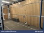 Mercedes-Benz Sprinter 317 CDI 170pk L3H2 Euro6 Airco | Camera | Navigatie | Apple Carplay | Chauffeursstoel Android Auto, Stoelverwarming, Parkeersensoren, Bijrijdersbank