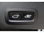 Volvo XC40 2.0 B4 Plus Dark | Trekhaak | Panoramadak | Harman Kardon Audio | Achteruitrijcamera | Parkeersensoren | Keyless Entry | Elektrische Achterklep | Elektrisch Verstelbare Voorstoelen | Stoelverwarming | Google Navigatie | Apple Carplay | Android Auto | Lichtmetalen Velgen 18 inch