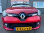 Renault Clio Estate 0.9 TCe Expression van 2de Eig met trekhaak en parkeersensoren en navigatie en bluetooth en cruise controle