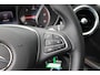 Mercedes-Benz V-klasse 220d Lang 8 Persoons Trekhaak | Dealer Onderhouden | LED | Stoelverwarming | Camera | Dodehoekassistent | Spoorassistent