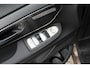 Mercedes-Benz V-klasse 220d Lang 8 Persoons Trekhaak | Dealer Onderhouden | LED | Stoelverwarming | Camera | Dodehoekassistent | Spoorassistent