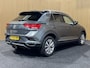 Volkswagen T-Roc 1.5 TSI Sport | Trekhaak | Camera | CarPlay | Stoelverwarming |