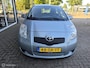 Toyota Yaris 1.3 VVTi Sol 5drs Airco Apk Dealer onderhouden