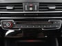 BMW 2-Serie Active Tourer 225xe iPerformance Centennial High Executive | SOH 88,6% | Leder | Stoelverwarming | Adaptive cruise | Head-up | Navigatie | Bluetooth | Camera | Park assist | Elektrische achterklep | Trekhaak