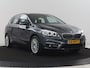 BMW 2-Serie Active Tourer 225xe iPerformance Centennial High Executive | SOH 88,6% | Leder | Stoelverwarming | Adaptive cruise | Head-up | Navigatie | Bluetooth | Camera | Park assist | Elektrische achterklep | Trekhaak