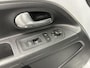 Volkswagen Up! 1.0 move up! BlueMotion AIRCO TREKHAAK CRUISE.
