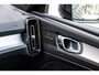 Volvo XC40 2.0 B4 Plus Dark