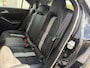 Mercedes-Benz A-klasse 180 Business Solution AMG