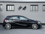 Mercedes-Benz A-klasse 180 Business Solution AMG