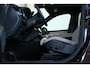 Volvo XC90 T8 Plug-in hybrid AWD Ultra Dark | Demo Deal | Luchtvering | Harman Kardon Premium Audio | Adaptive Cruise Control | 360° Parkeercamera | Parkeersensoren voor + achter | Parkeerverwarming | Stoelverwarming | Stuurwielverwarming