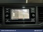 Volkswagen Crafter 2.0 TDI 141pk L3H2 L2H1 Euro6 Airco | Camera | Apple Carplay | Android Auto Parkeersensoren, Bijrijdersbank