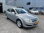Opel Astra 1.6 Business