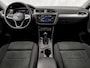 Volkswagen Tiguan 1.5 TSI Life Sport 150Pk Automaat (VIRTUAL COCKPIT, APPLE CARPLAY, CLIMATE, KEYLESS, STOELVERWARMING, SPORTSTOELEN, GETINT GLAS, ELEK ACHTERKLEP, ALCANTARA, NIEUWE APK, NIEUWSTAAT)
