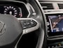 Volkswagen Tiguan 1.5 TSI Life Sport 150Pk Automaat (VIRTUAL COCKPIT, APPLE CARPLAY, CLIMATE, KEYLESS, STOELVERWARMING, SPORTSTOELEN, GETINT GLAS, ELEK ACHTERKLEP, ALCANTARA, NIEUWE APK, NIEUWSTAAT)