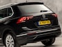 Volkswagen Tiguan 1.5 TSI Life Sport 150Pk Automaat (VIRTUAL COCKPIT, APPLE CARPLAY, CLIMATE, KEYLESS, STOELVERWARMING, SPORTSTOELEN, GETINT GLAS, ELEK ACHTERKLEP, ALCANTARA, NIEUWE APK, NIEUWSTAAT)