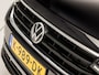 Volkswagen Tiguan 1.5 TSI Life Sport 150Pk Automaat (VIRTUAL COCKPIT, APPLE CARPLAY, CLIMATE, KEYLESS, STOELVERWARMING, SPORTSTOELEN, GETINT GLAS, ELEK ACHTERKLEP, ALCANTARA, NIEUWE APK, NIEUWSTAAT)
