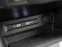 Volkswagen Tiguan 1.5 TSI Life Sport 150Pk Automaat (VIRTUAL COCKPIT, APPLE CARPLAY, CLIMATE, KEYLESS, STOELVERWARMING, SPORTSTOELEN, GETINT GLAS, ELEK ACHTERKLEP, ALCANTARA, NIEUWE APK, NIEUWSTAAT)