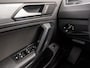 Volkswagen Tiguan 1.5 TSI Life Sport 150Pk Automaat (VIRTUAL COCKPIT, APPLE CARPLAY, CLIMATE, KEYLESS, STOELVERWARMING, SPORTSTOELEN, GETINT GLAS, ELEK ACHTERKLEP, ALCANTARA, NIEUWE APK, NIEUWSTAAT)
