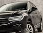 Volkswagen Tiguan 1.5 TSI Life Sport 150Pk Automaat (VIRTUAL COCKPIT, APPLE CARPLAY, CLIMATE, KEYLESS, STOELVERWARMING, SPORTSTOELEN, GETINT GLAS, ELEK ACHTERKLEP, ALCANTARA, NIEUWE APK, NIEUWSTAAT)