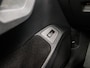 Volkswagen Tiguan 1.5 TSI Life Sport 150Pk Automaat (VIRTUAL COCKPIT, APPLE CARPLAY, CLIMATE, KEYLESS, STOELVERWARMING, SPORTSTOELEN, GETINT GLAS, ELEK ACHTERKLEP, ALCANTARA, NIEUWE APK, NIEUWSTAAT)