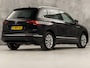 Volkswagen Tiguan 1.5 TSI Life Sport 150Pk Automaat (VIRTUAL COCKPIT, APPLE CARPLAY, CLIMATE, KEYLESS, STOELVERWARMING, SPORTSTOELEN, GETINT GLAS, ELEK ACHTERKLEP, ALCANTARA, NIEUWE APK, NIEUWSTAAT)