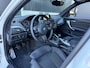 BMW 1-Serie 116i M Sport / Alcantara / Stoelverwarming / Navigatie / 19" Inch LMV