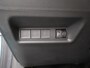 Fiat 600 1.2 Hybrid La Prima | Camera | Steolverwarming | Elektrisch Verstelbare Bestuurdersstoel | Massagefunctie | Apple Carplay/Android Auto | Navigatie | Parkeersensoren Voor en Achter | Cruise Control Adaptief | Drive Assist