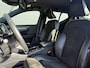 Volvo XC40 2.0 T5 247pk AWD Inscription R-Design Pack | SUMMER DEALS | Elektrische wegklapbare Trekhaak (2100kg) | Navigatie | Sportstoelen | All Season Banden | Parkeercamera | Parkeersensoren Voor & Achter | Cruise Control | Lane Assist