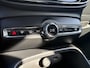 Volvo XC40 2.0 T5 247pk AWD Inscription R-Design Pack | SUMMER DEALS | Elektrische wegklapbare Trekhaak (2100kg) | Navigatie | Sportstoelen | All Season Banden | Parkeercamera | Parkeersensoren Voor & Achter | Cruise Control | Lane Assist