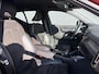 Volvo XC40 2.0 T5 247pk AWD Inscription R-Design Pack | SUMMER DEALS | Elektrische wegklapbare Trekhaak (2100kg) | Navigatie | Sportstoelen | All Season Banden | Parkeercamera | Parkeersensoren Voor & Achter | Cruise Control | Lane Assist