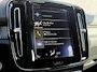 Volvo XC40 2.0 T5 247pk AWD Inscription R-Design Pack | Elektrische wegklapbare Trekhaak (2100kg) | Navigatie | Sportstoelen | All Season Banden | Parkeercamera | Parkeersensoren Voor & Achter | Cruise Control | Lane Assist