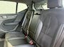 Volvo XC40 2.0 T5 247pk AWD Inscription R-Design Pack | Elektrische wegklapbare Trekhaak (2100kg) | Navigatie | Sportstoelen | All Season Banden | Parkeercamera | Parkeersensoren Voor & Achter | Cruise Control | Lane Assist