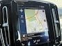 Volvo XC40 2.0 T5 247pk AWD Inscription R-Design Pack | SUMMER DEALS | Elektrische wegklapbare Trekhaak (2100kg) | Navigatie | Sportstoelen | All Season Banden | Parkeercamera | Parkeersensoren Voor & Achter | Cruise Control | Lane Assist
