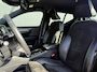 Volvo XC40 2.0 T5 247pk AWD Inscription R-Design Pack | Elektrische wegklapbare Trekhaak (2100kg) | Navigatie | Sportstoelen | All Season Banden | Parkeercamera | Parkeersensoren Voor & Achter | Cruise Control | Lane Assist